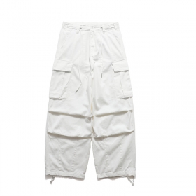 Белые штаны от бренда PMGO запоминающаяся стильная модель