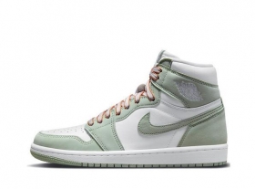 Зеленые с белым кроссовки Air Jordan High кожа