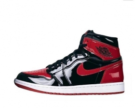 Черные с красным кроссовки Air Jordan High лаковая кожа