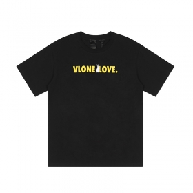 В черном цвете VLONE футболка с желтым лого и принтом "Кроличий секс"