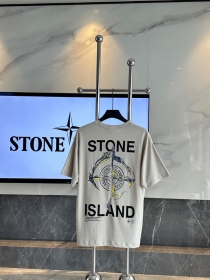Уютная STONE ISLAND бежевого цвета футболка с коротким рукавом