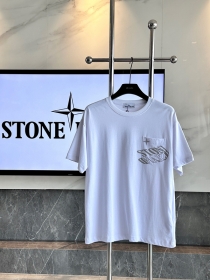 Качественная белого цвета футболка STONE ISLAND с коротким рукавом