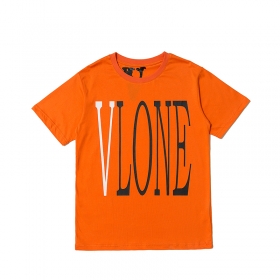 Оранжевая футболка VLONE с белым логотипом и принтом
