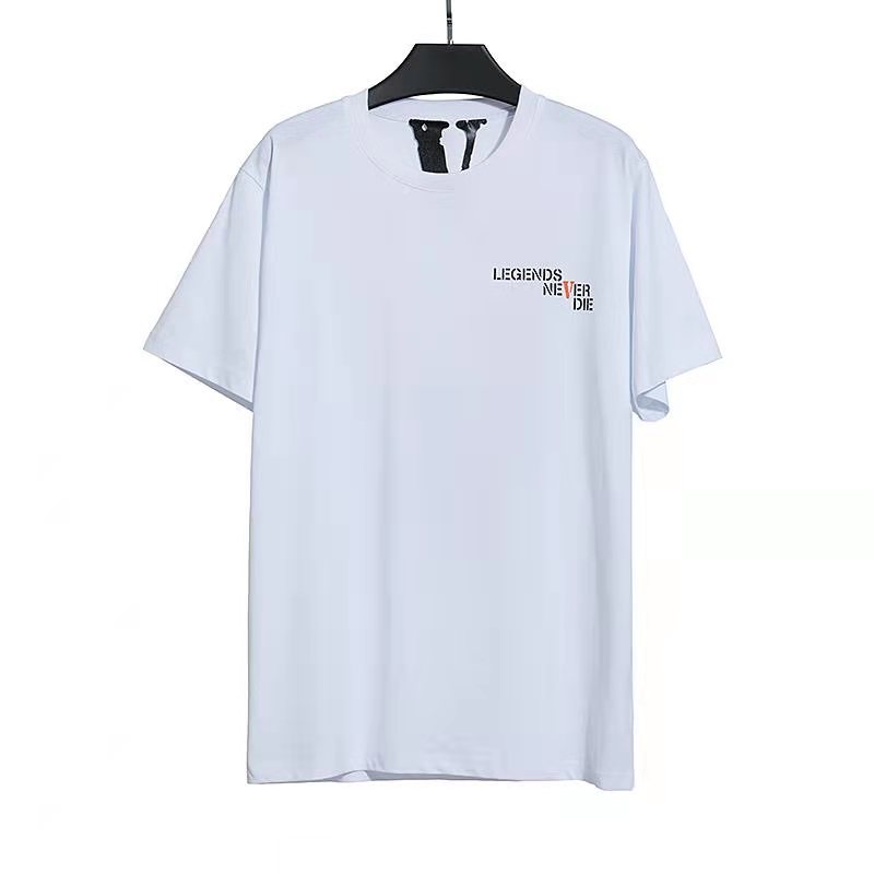 Белая футболка VLONE с сине-оранжевым логотипом и принтом