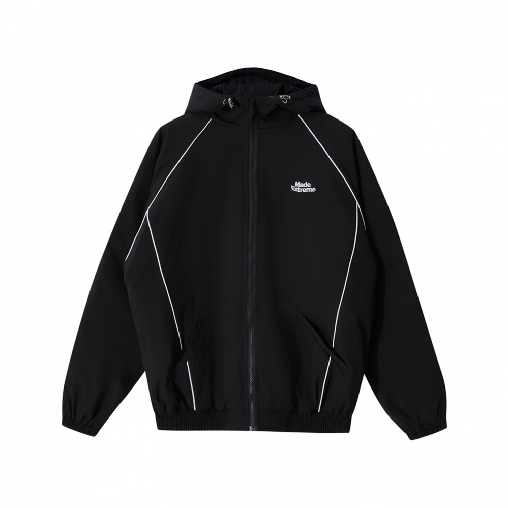 Чёрная куртка Made Extreme с капюшоном и логотипом на груди