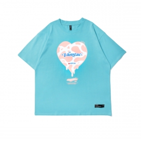 Голубая с принтом по центру на груди "Сердце" от бренда VAMTAC