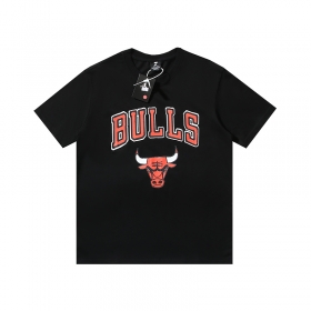 Трендовая черная хлопковая футболка Jordan с принтом и надписью BULLS