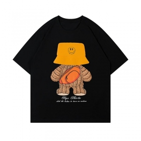 Черная футболка HYZ THIRTY с принтом "человечек в желтой панаме"