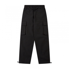 Базовые черные штаны карго от бренда I&Brown с накладными карманами 