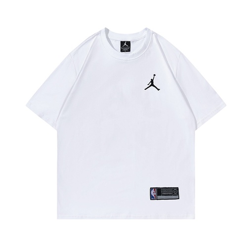Jordan белая футболка с коротким рукавом и фирменным принтом на груди