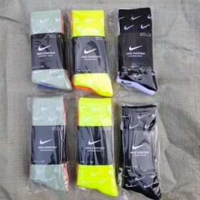 Носки Nike высокие комплект 3 пары 4 варианта расцветок