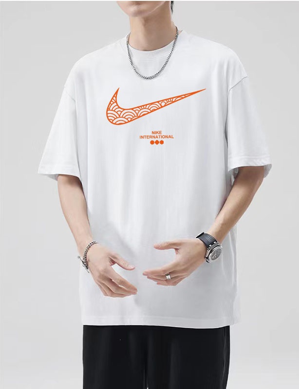 Белая Nike удлинённая футболка со спущенным плечом и коротким рукавом