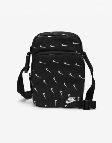 Чёрная сумка с регулирующим ремнём по длине Nike много лого
