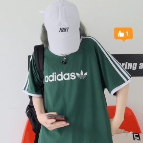 Adidas зелёная хлопковая футболка с коротким рукавом