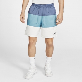 Трёхцветные спортивные шорты Nike на плотной резинке