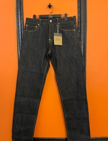 Чёрные прямые джинсы с вышитым логотипом Evisu сзади на кармане