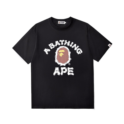 Футболка бренда Bape чёрная со стильным принтом в фирменном стиле