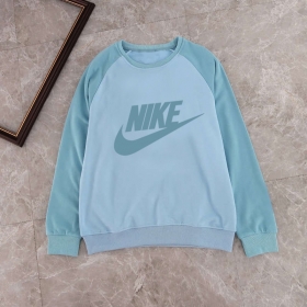 Стильный голубой свитшот с трикотажными манжетами Nike