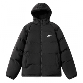 Стильная Nike куртка выполнена в черном цвете двухсторонняя