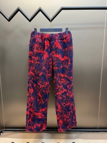 Эффектные штаны теплые сине-розового цвета Burberry