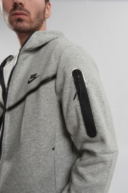 Зип-худи Nike Tech Fleece серое с карманом на рукаве и двойной молнией