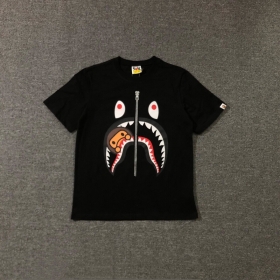 Чёрная с фирменным принтом "Акула и обезьяна" футболка из хлопка