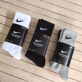 Носки высокие Nike 3 варианта цвета