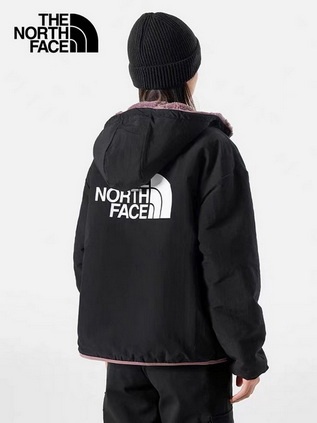 The North Face двухсторонняя чёрно-фиолетовая куртка шерпа