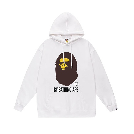 Худи белое от Bape с изображением обезьяны и надписью "by bathing ape"