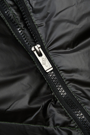 Пуховик Nike Heat Reactive тёмно-зелёный в наличии