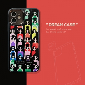 Стильный черный чехол для телефонов iPhone от DREAM CASE "Девушки"