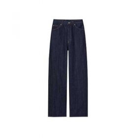 Классические темно-синие джинсы от бренда Street Classic Clothes