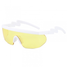 Белые спортивные солнцезащитные очки с желтой линзой