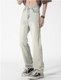 Трендовые бежево-голубые Locketomy джинсы с чёрной надписью сзади