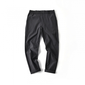 Стрейчевые темно-серые штаны от бренда Street Classic Clothes мужские