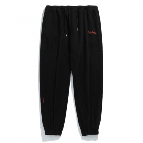 Чёрные спортивные штаны от бренда Cityboy с вышивкой и карманами