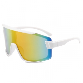 Солнцезащитные спортивные очки переливающего цвета