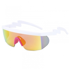 Белые спортивные солнцезащитные очки с цветной линзой