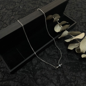 Стильное серебряное с двойным плетением ожерелье с подвеской "Винт"
