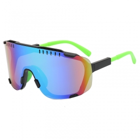 Спортивные очки с черно-зелёной оправой и защитным стеклом