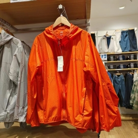 Ветровка Street Classic Clothes оранжевая с объемным капюшоном