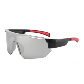 Спортивные очки черно-красного цвета с широкой дужкой