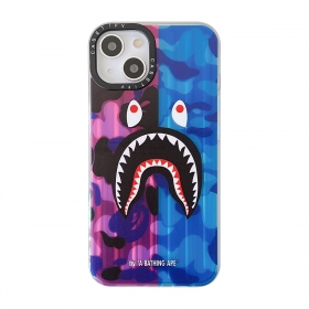 Камуфляжный фиолетово-синий чехол к телефонам iPhone с принтом "Акула"