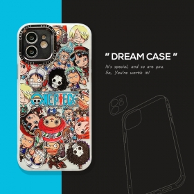 С ярким принтом героев аниме игры белый чехол на iPhone от Dream Case