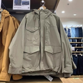 Базовая темно-бежевая куртка Street Classic Clothes свободного кроя