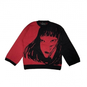 В черно-красном цвете классический свитер свободного кроя