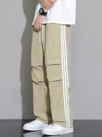 Бежевого цвета креативная модель штанов ACUS с карманами