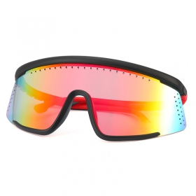 Солнцезащитные спортивные очки с круговой чёрной оправой