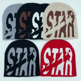 Из надежного акрила шапка с рисунком "STAR" в шести цветах