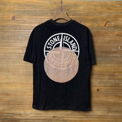 Чёрная футболка с логотипом Stone Island и коротким рукавом